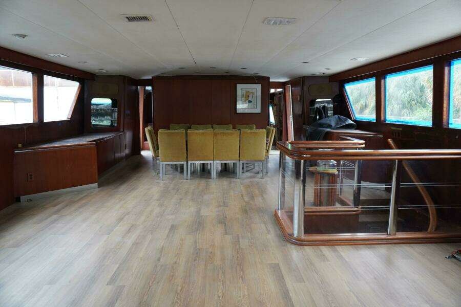 1984 Broward 100 à vendre (photo 7)