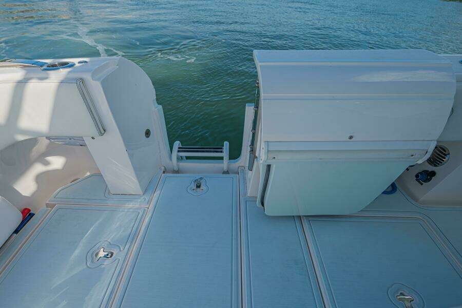 2018 Intrepid 407 Cuddy à vendre (photo 10)