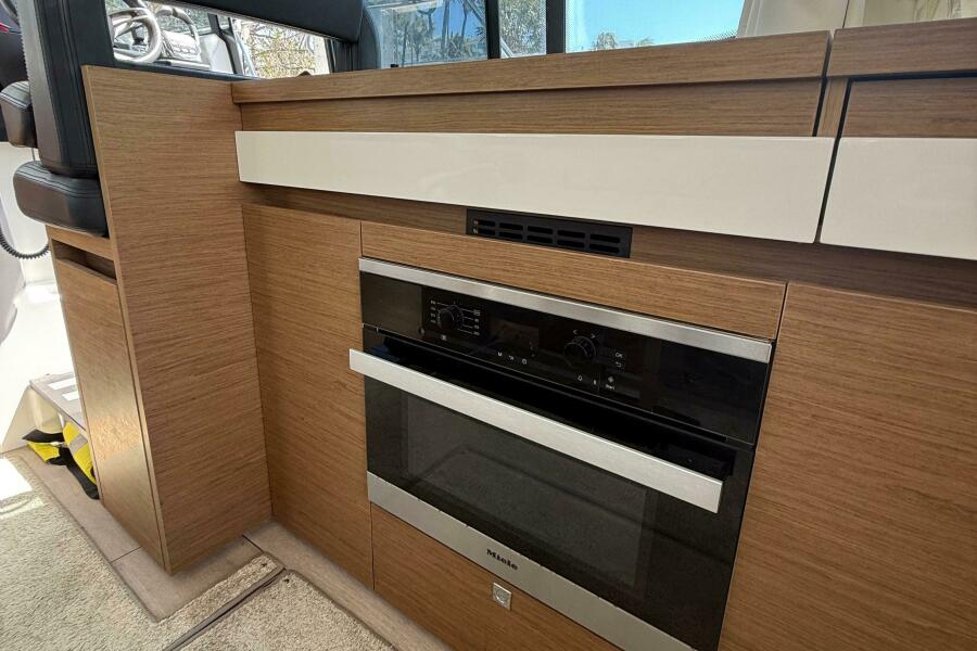 2020 Jeanneau NC 37 for sale (photo 8)