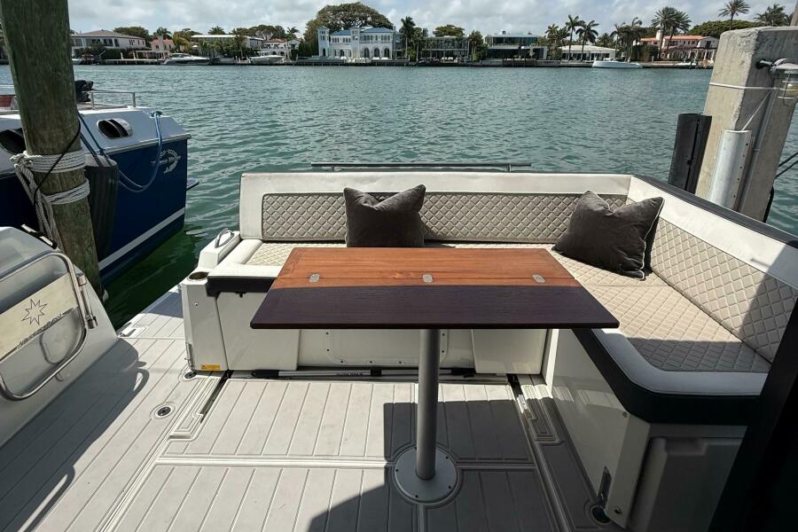 2020 Jeanneau NC 37 for sale (photo 14)