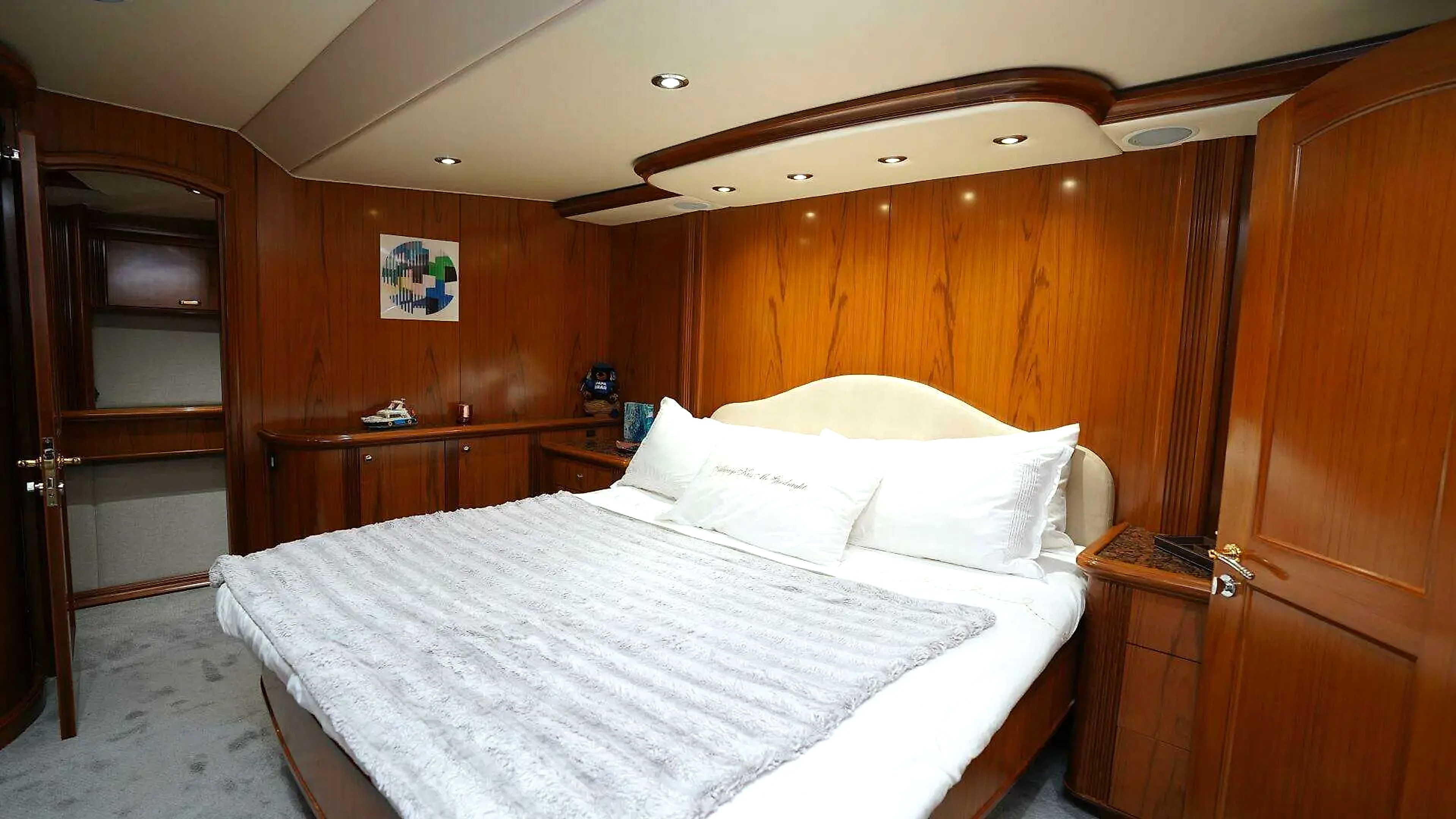 2005 Sea Force Ix Enclosed Flybridge in vendita (photo 5)