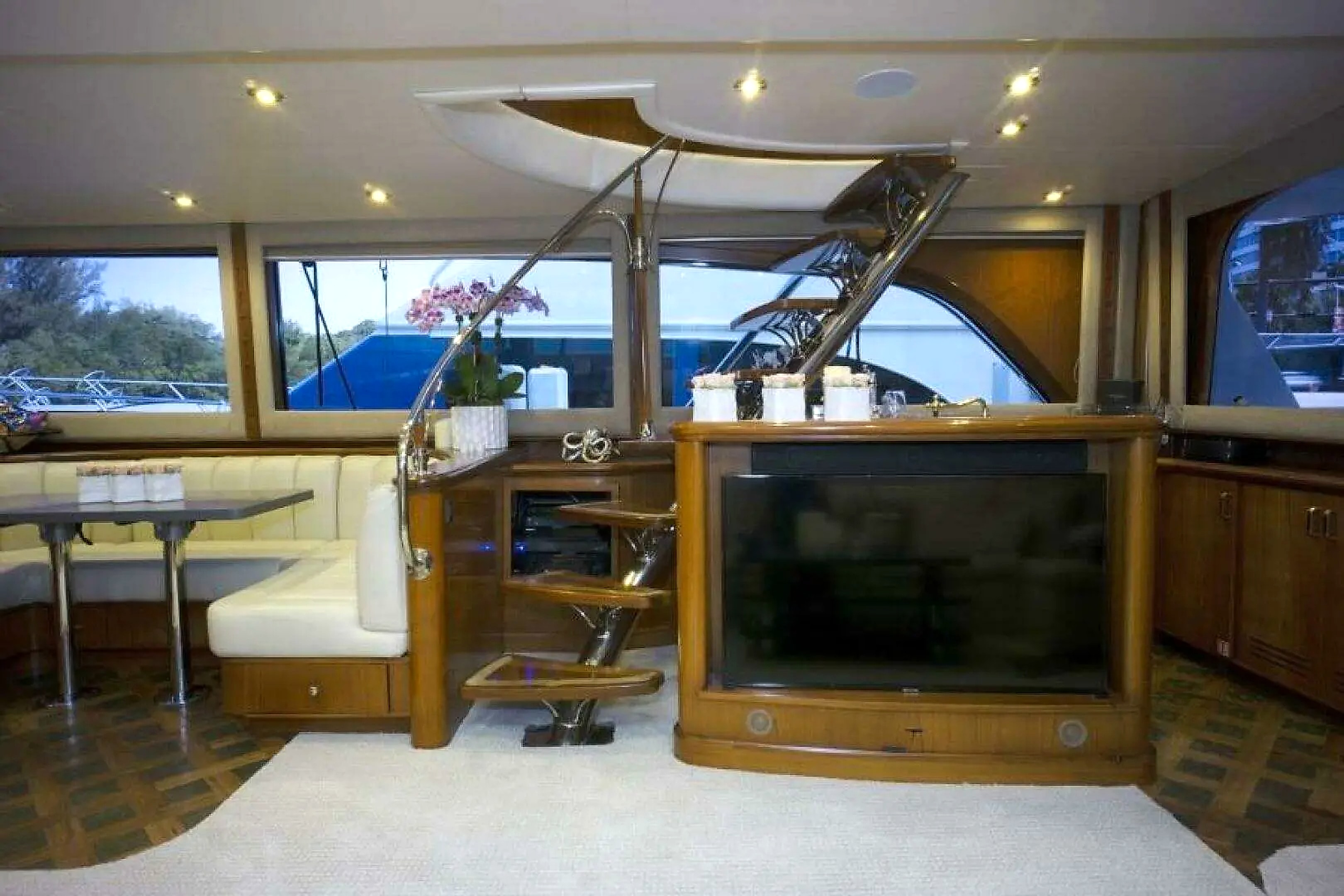 2005 Sea Force Ix Enclosed Flybridge in vendita (photo 18)