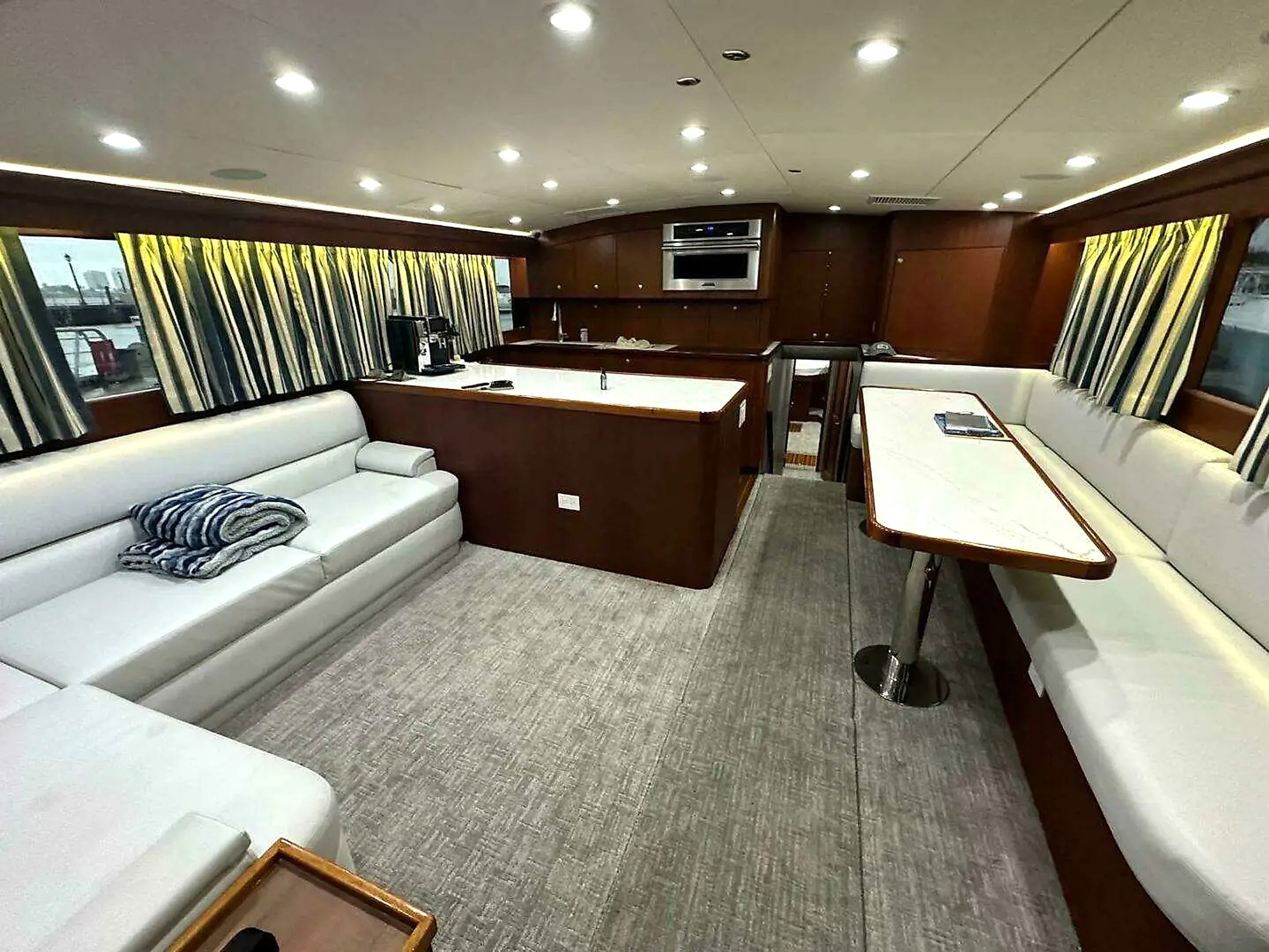 2001 Buddy Davis 61 Sportfish for sale (photo 5)