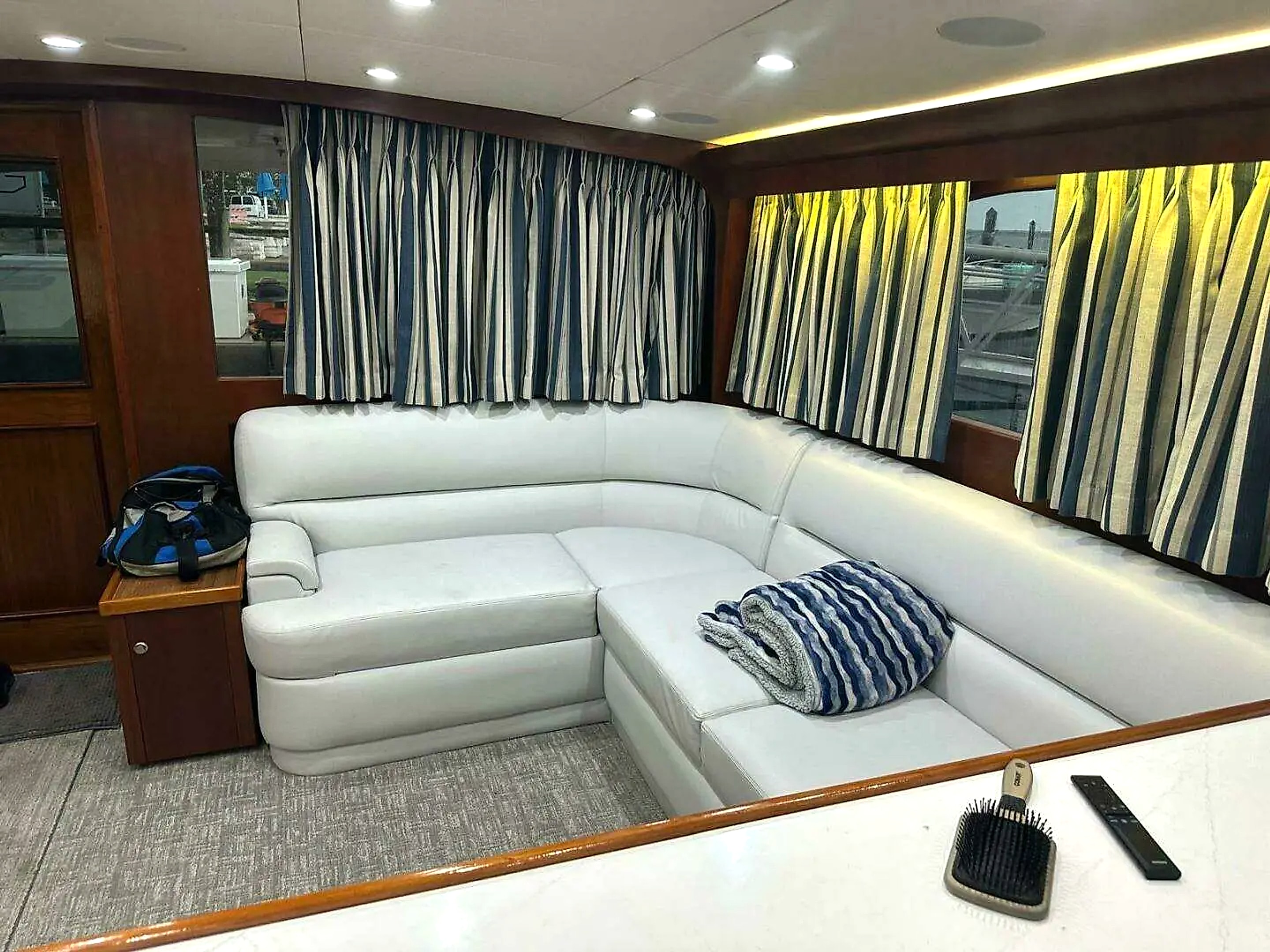 2001 Buddy Davis 61 Sportfish for sale (photo 6)
