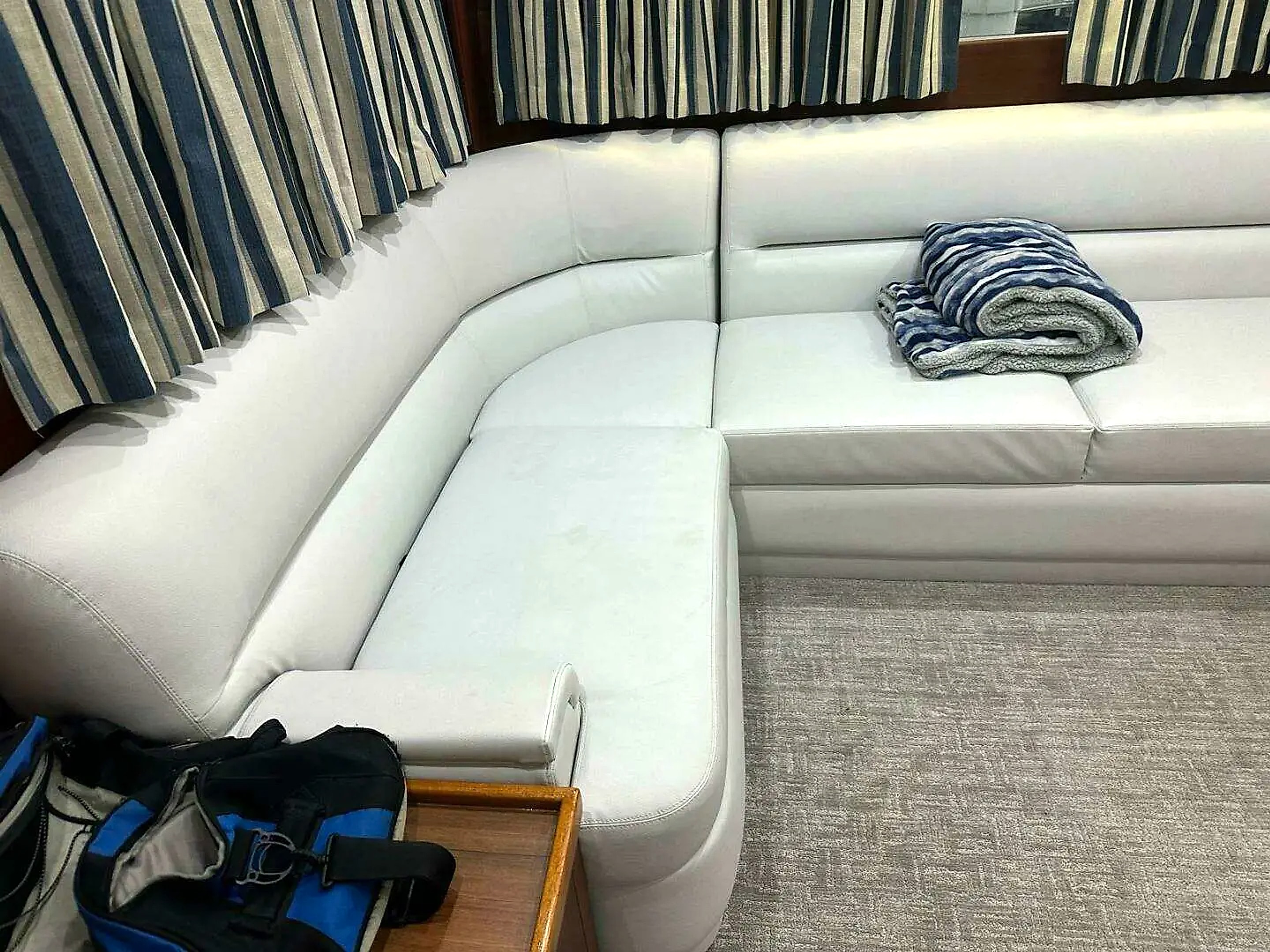 2001 Buddy Davis 61 Sportfish for sale (photo 7)
