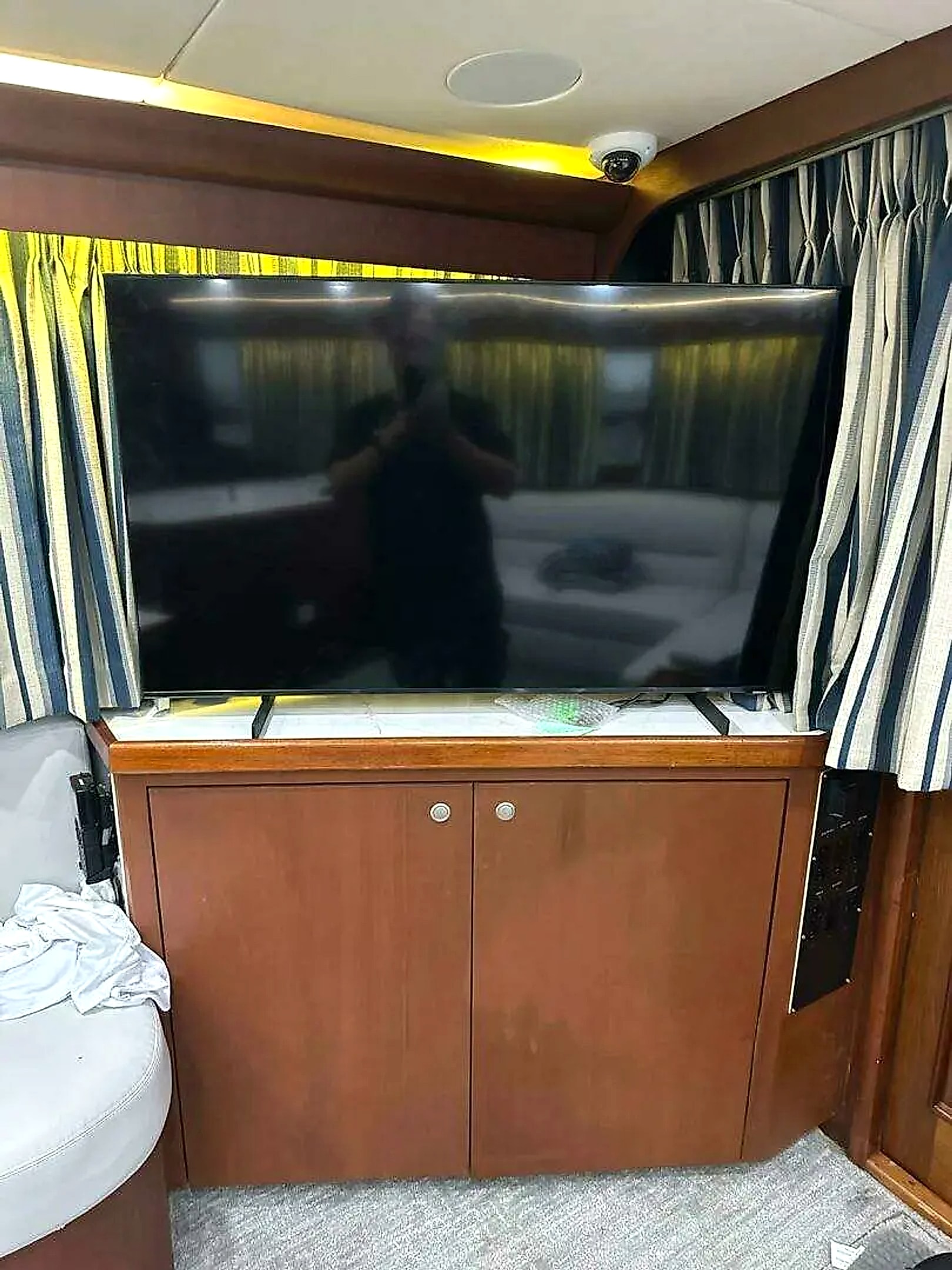 2001 Buddy Davis 61 Sportfish for sale (photo 14)