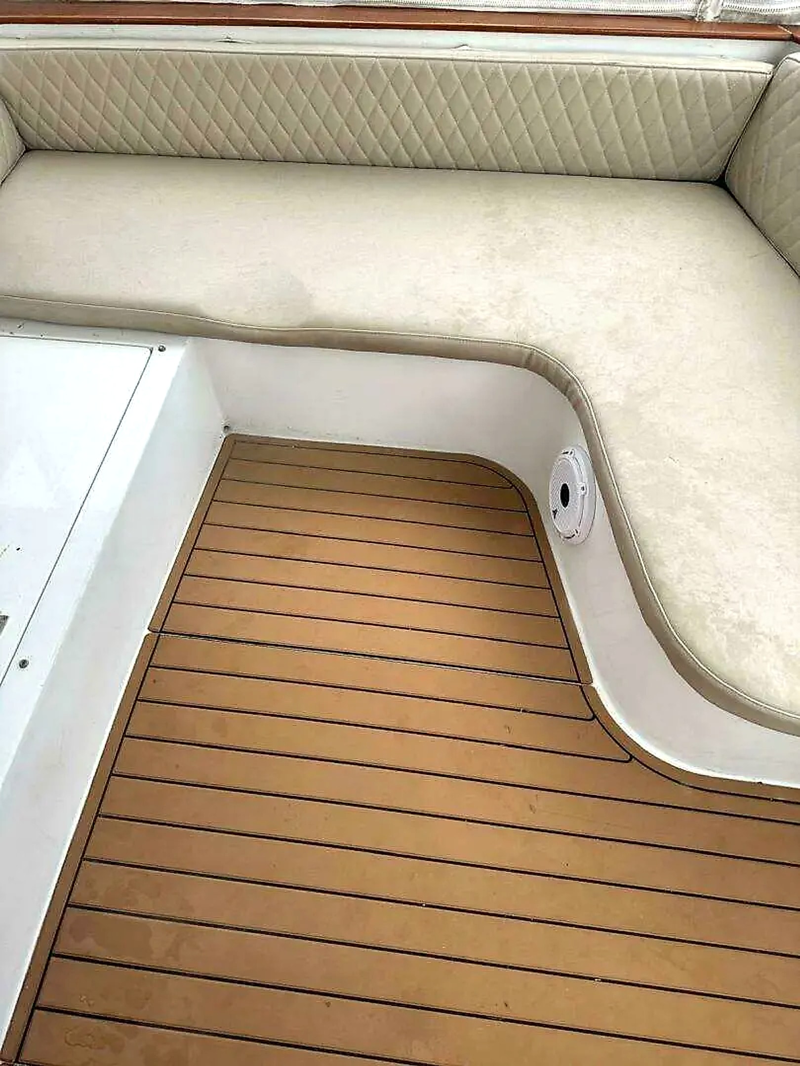 2001 Buddy Davis 61 Sportfish for sale (photo 37)