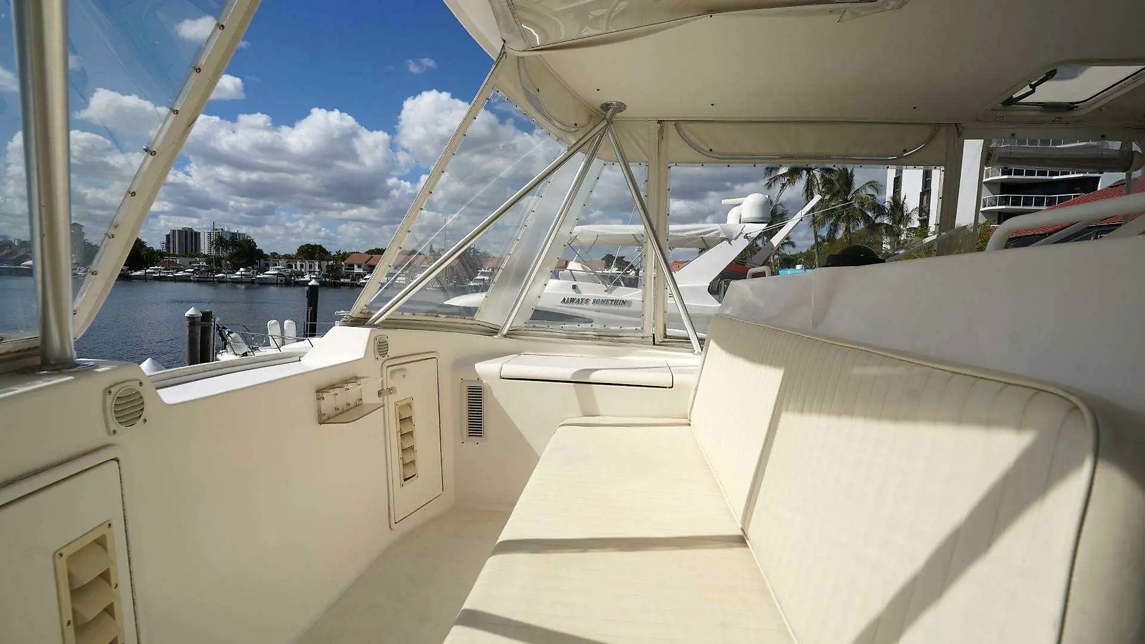 2005 Ocean Yachts 50 Super Sport zu verkaufen (photo 31)