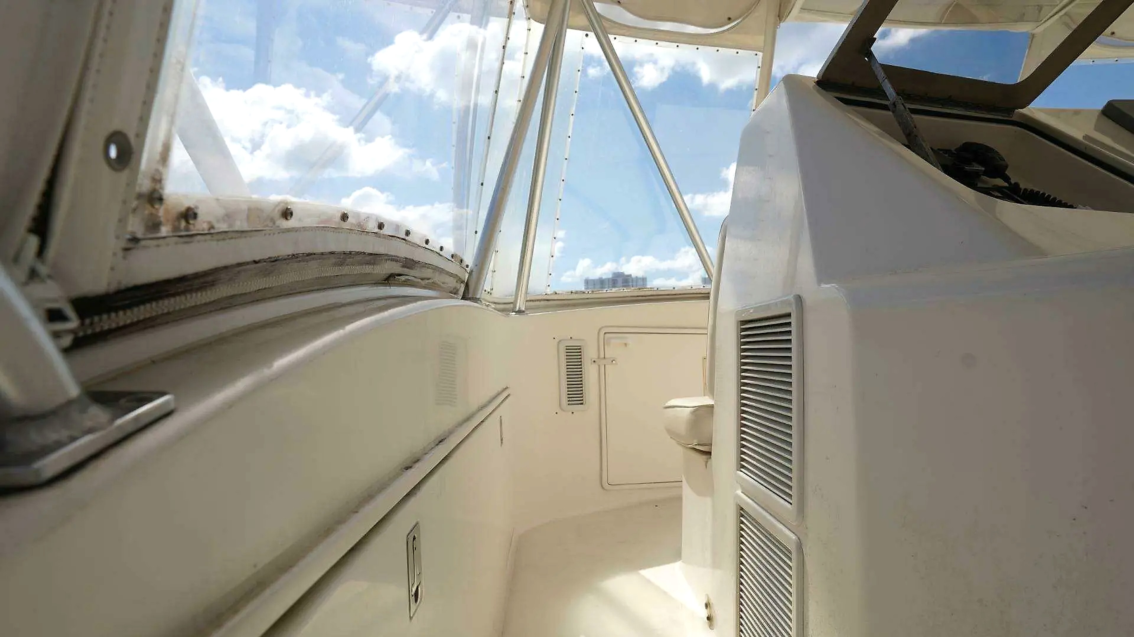 2005 Ocean Yachts 50 Super Sport zu verkaufen (photo 32)
