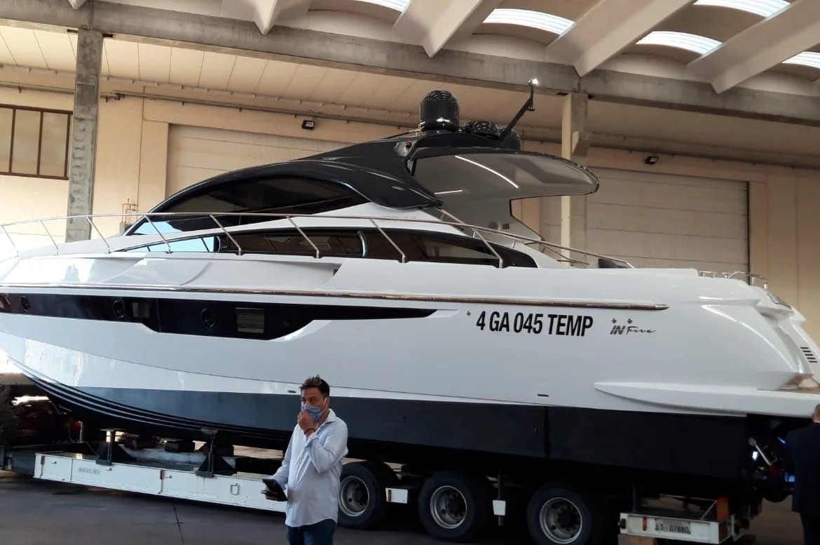 2020 RIZZARDI INfive in vendita (photo 9)
