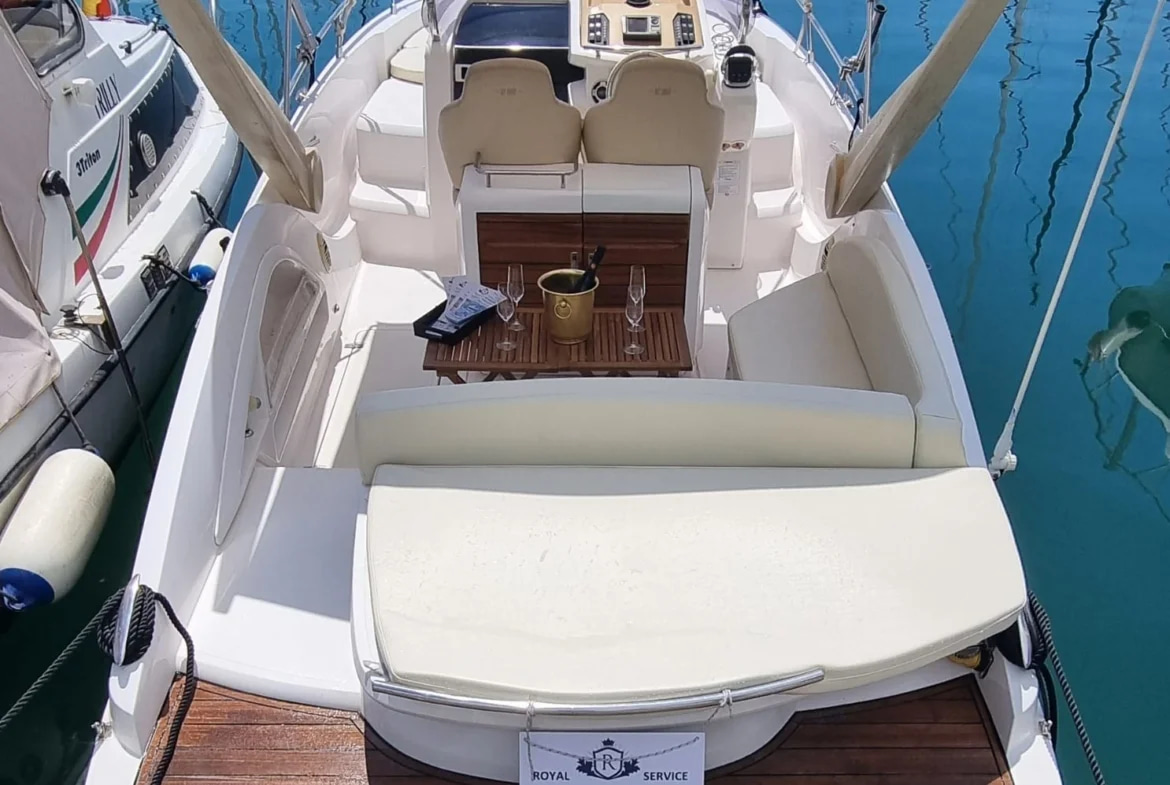 2015 Sessa Marine Key Largo 27 for charter (photo 2)