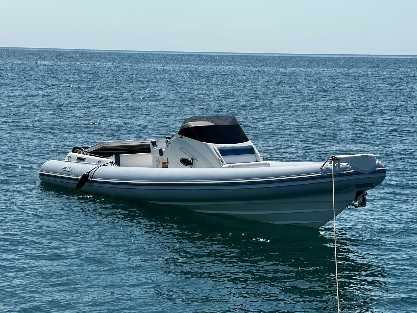 2024 Sea Glide LED 33 zu chartern (photo 1)