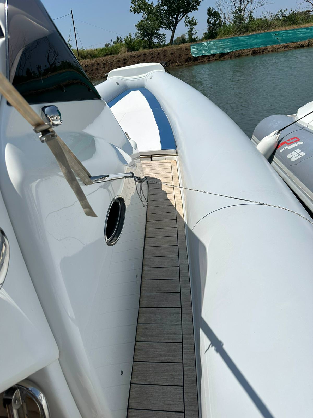 2024 Sea Glide LED 33 zu chartern (photo 19)