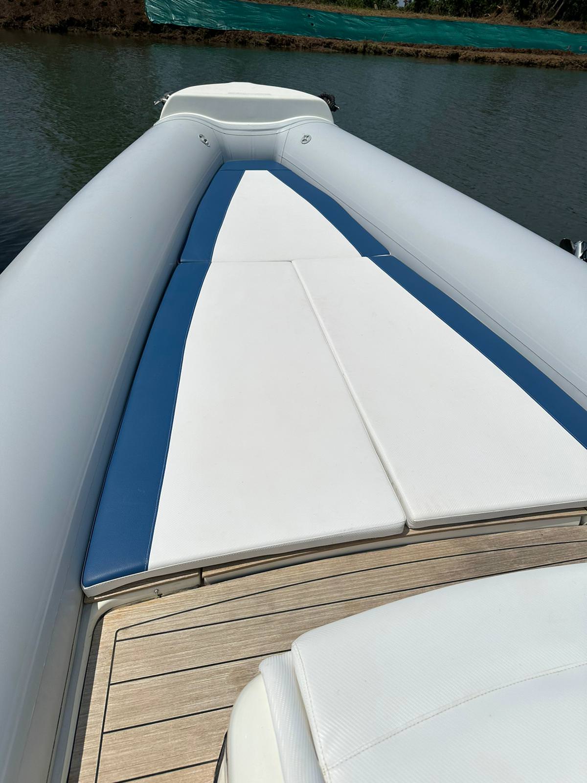 2024 Sea Glide LED 33 zu chartern (photo 29)