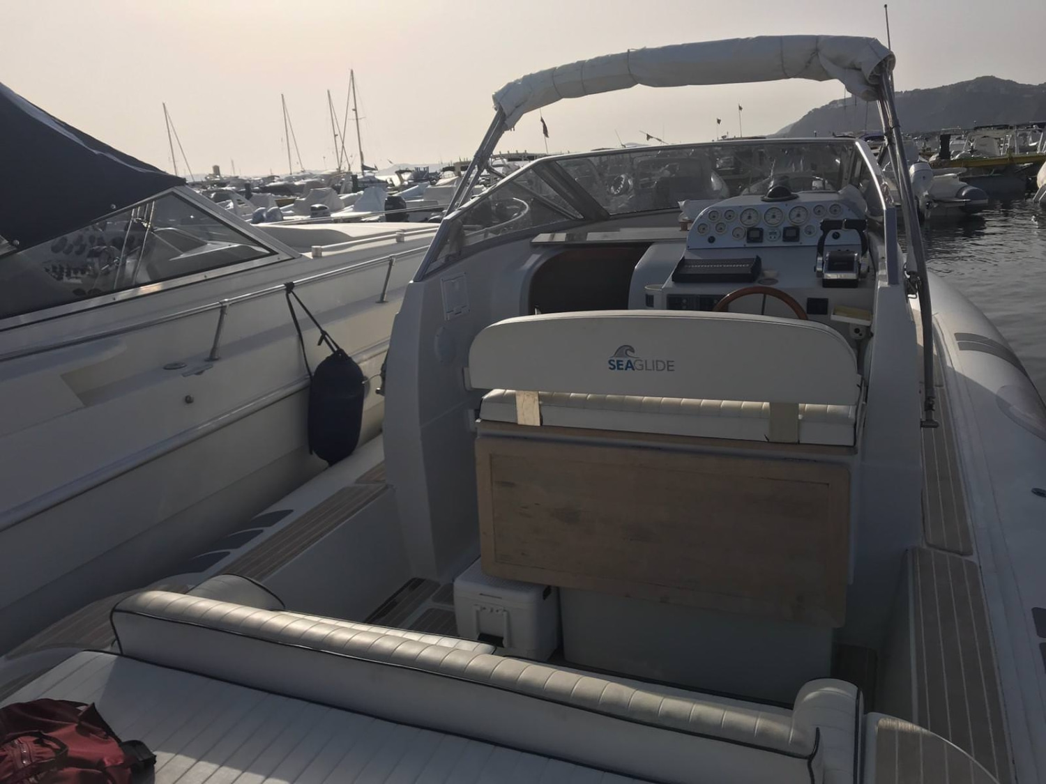 2007 Fontana Bros Sea Glide for charter (photo 23)