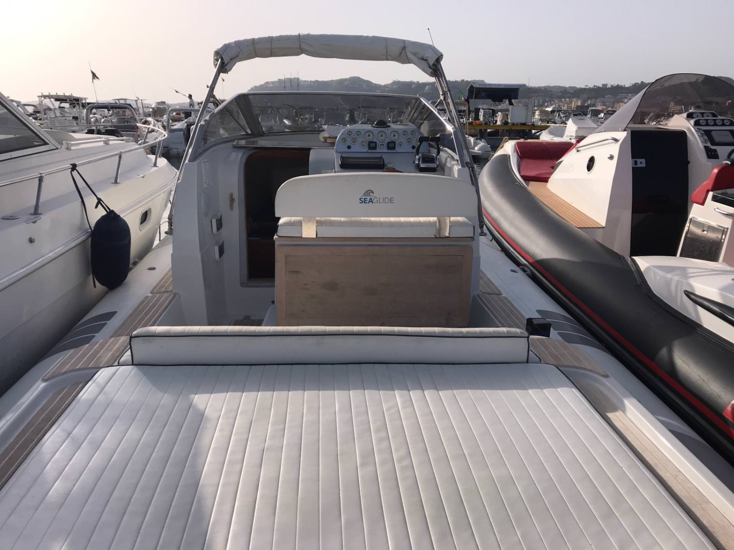 2007 Fontana Bros Sea Glide for charter (photo 24)