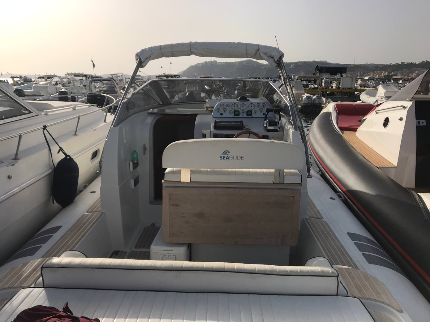 2007 Fontana Bros Sea Glide for charter (photo 25)
