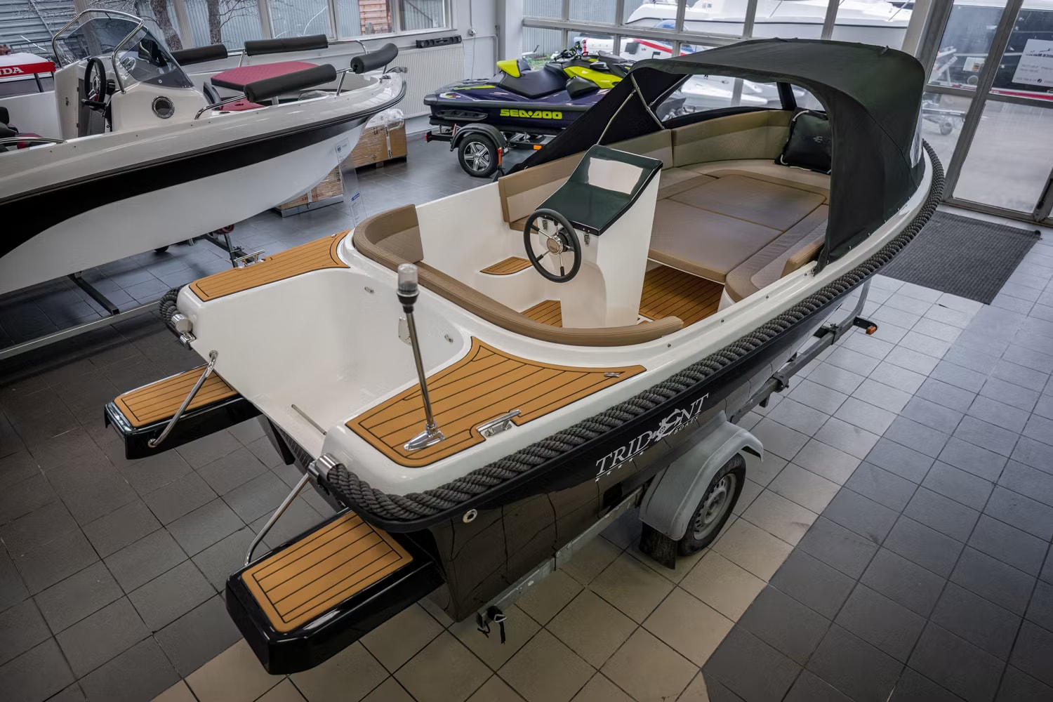 2026 Trident 520 Classic à vendre (photo 5)