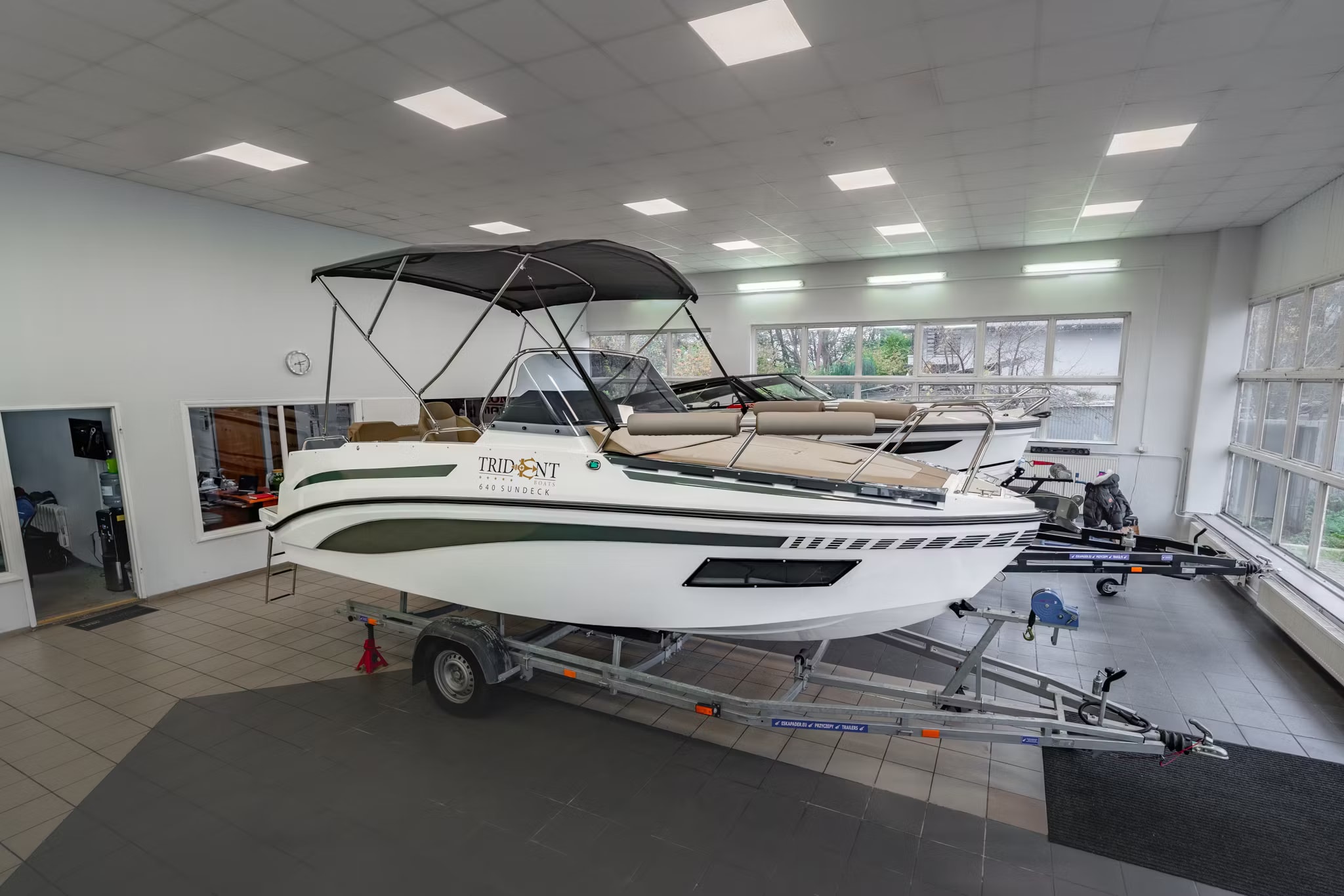 2026 Trident 640 Sundeck for sale (photo 6)