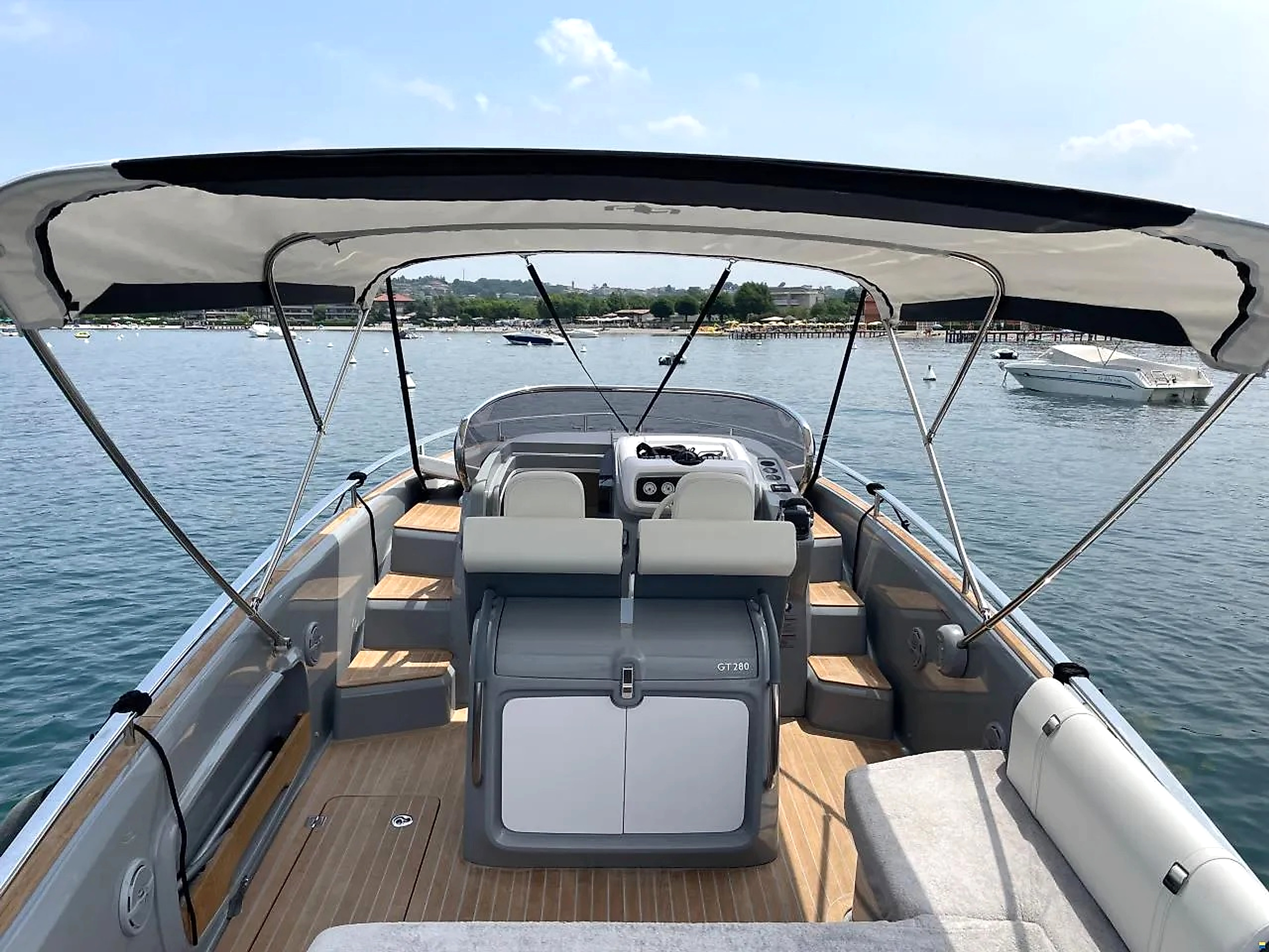 2024 2024 Invictus 280 à vendre (photo 7)