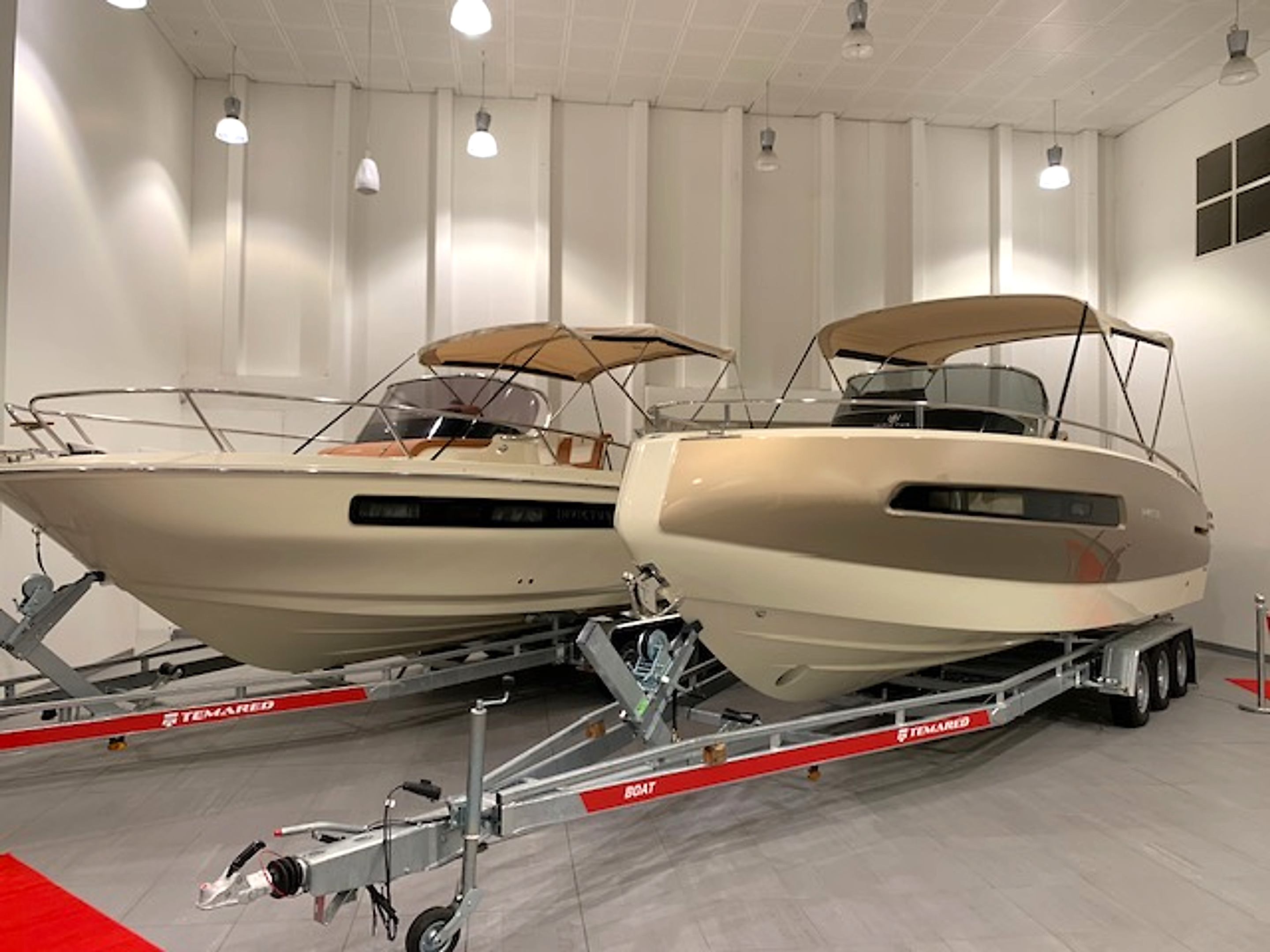 2024 2024 Invictus 280 à vendre (photo 13)