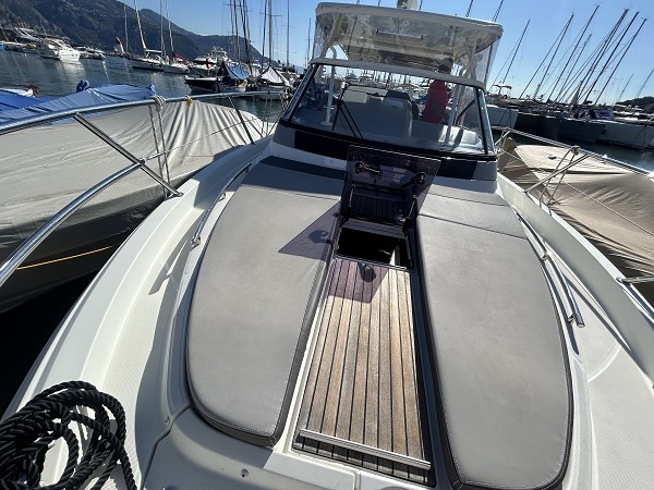 2020 Jeanneau Cap Camarat 10.5 WA for sale (photo 4)