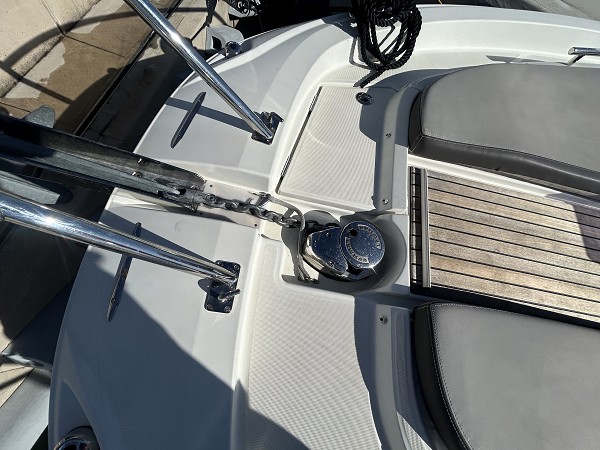 2020 Jeanneau Cap Camarat 10.5 WA for sale (photo 5)