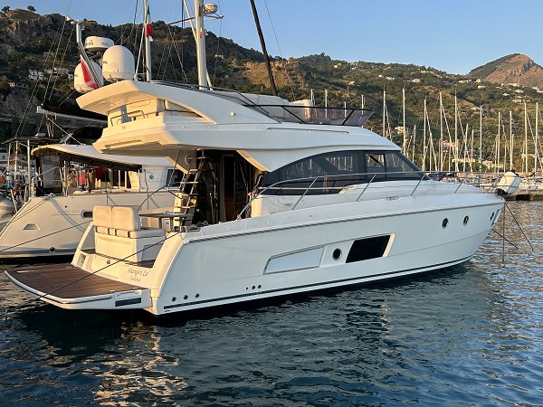 2015 Bavaria 420 Virtess te koop (photo 2)