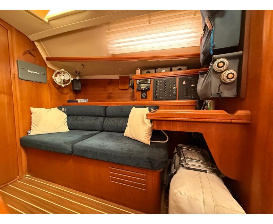 2005 Hunter 33 Legend in vendita (photo 10)