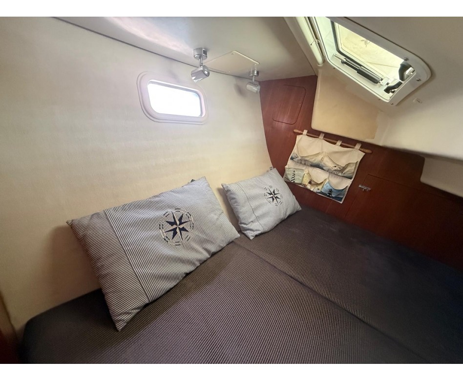 2005 Hunter 33 Legend in vendita (photo 11)