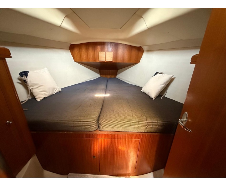 2005 Hunter 33 Legend in vendita (photo 12)
