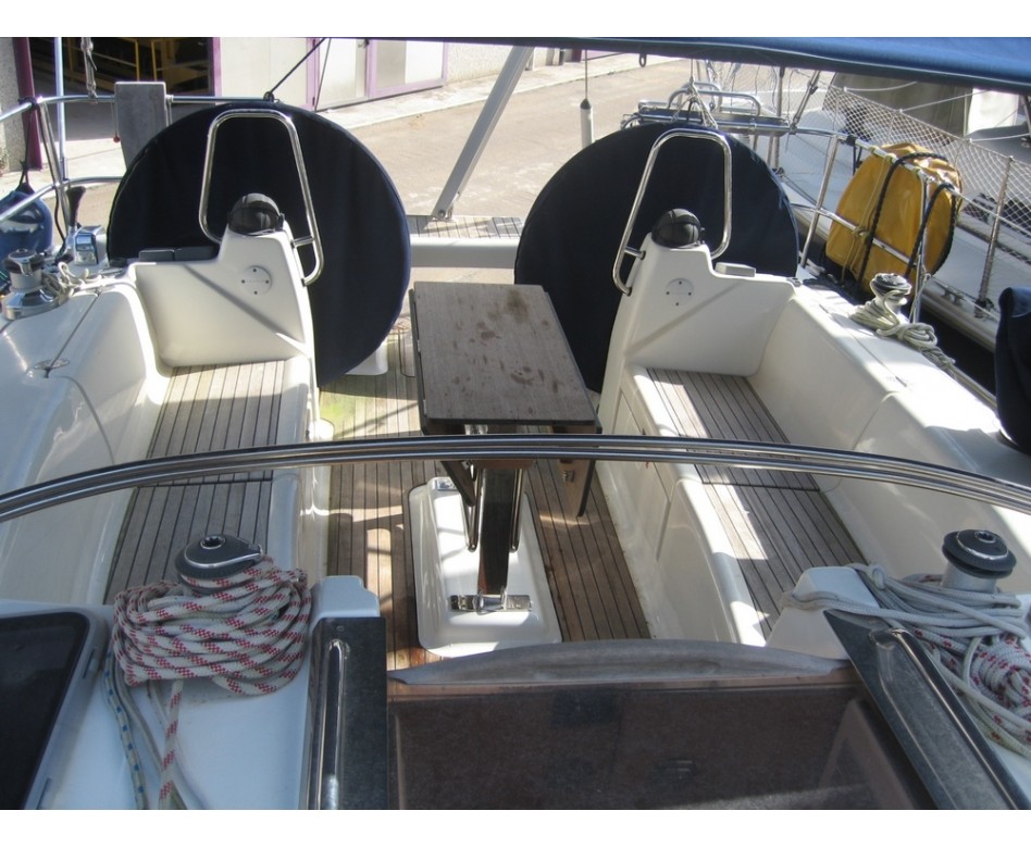 2010 Bavaria 43 Holiday te koop (photo 4)