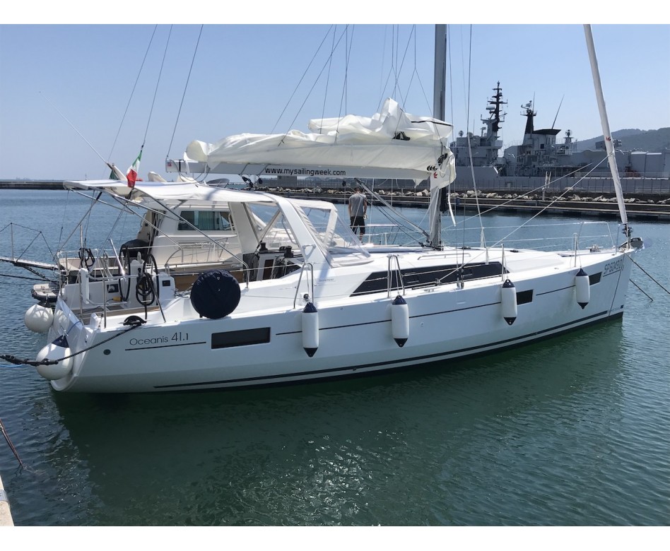 2019 Beneteau Oceanis 41.1 à vendre (photo 1)