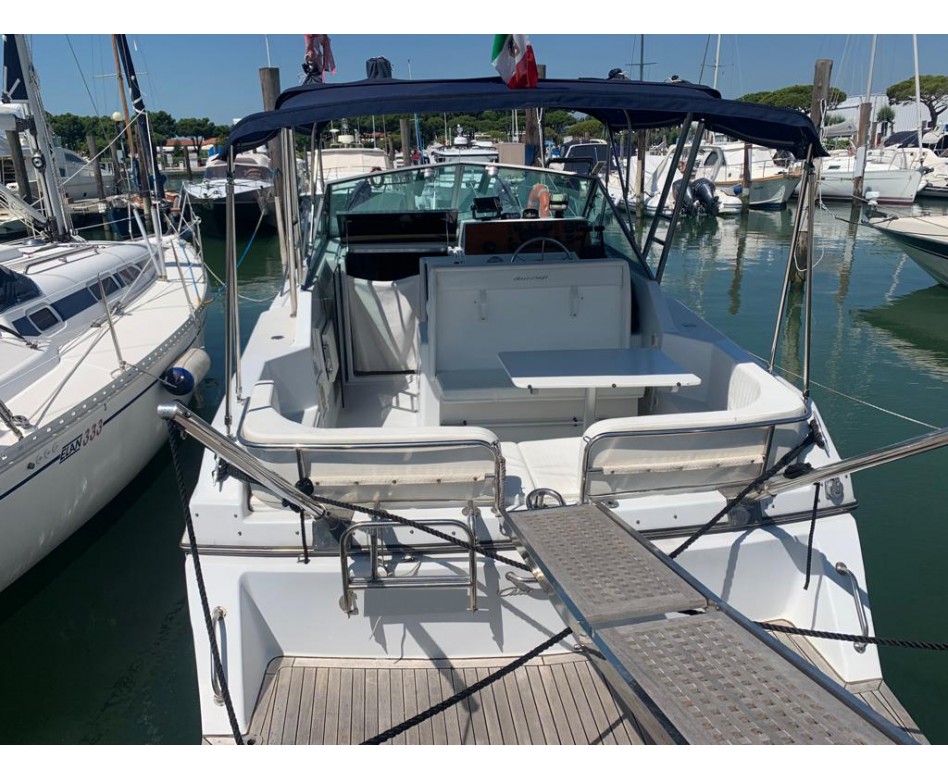 1988 Chris-Craft 28 Sport for sale (photo 4)