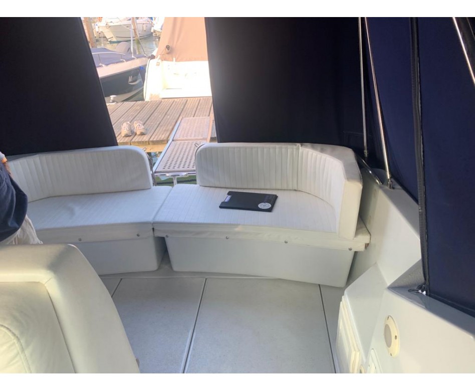 1988 Chris-Craft 28 Sport for sale (photo 9)