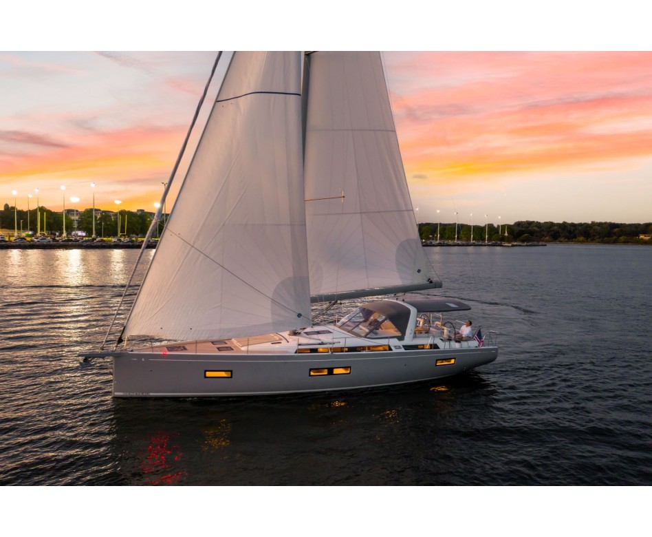 2024 Beneteau Oceanis Yacht 54 for sale (photo 2)