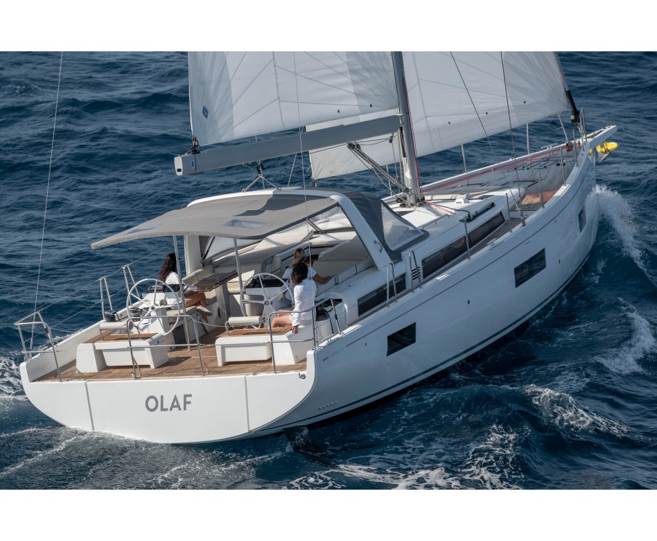 2024 Beneteau Oceanis Yacht 54 for sale (photo 3)