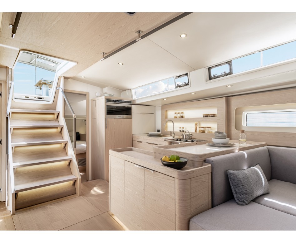 2024 Beneteau Oceanis Yacht 54 for sale (photo 16)