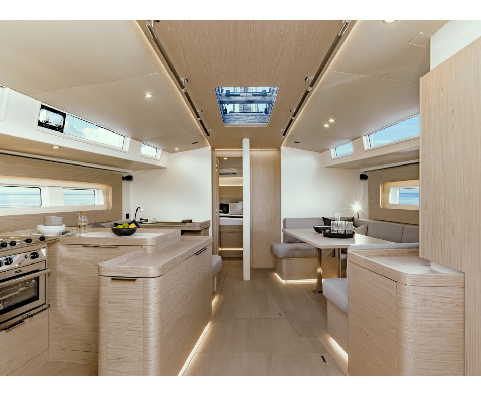 2024 Beneteau Oceanis Yacht 54 for sale (photo 17)