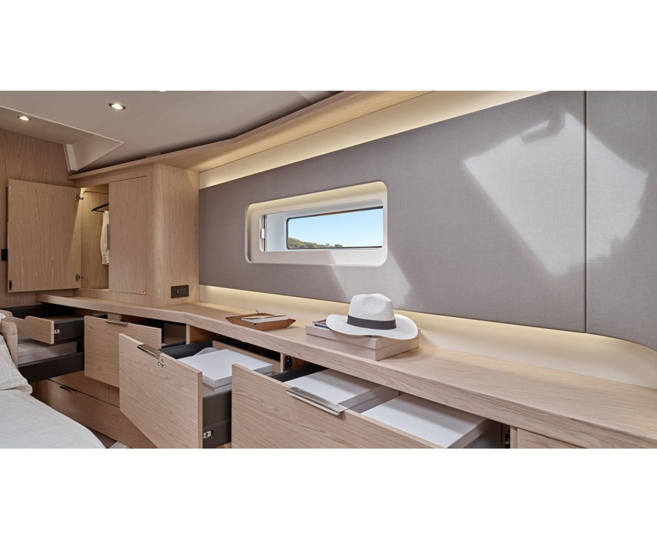 2024 Beneteau Oceanis Yacht 60 for sale (photo 32)