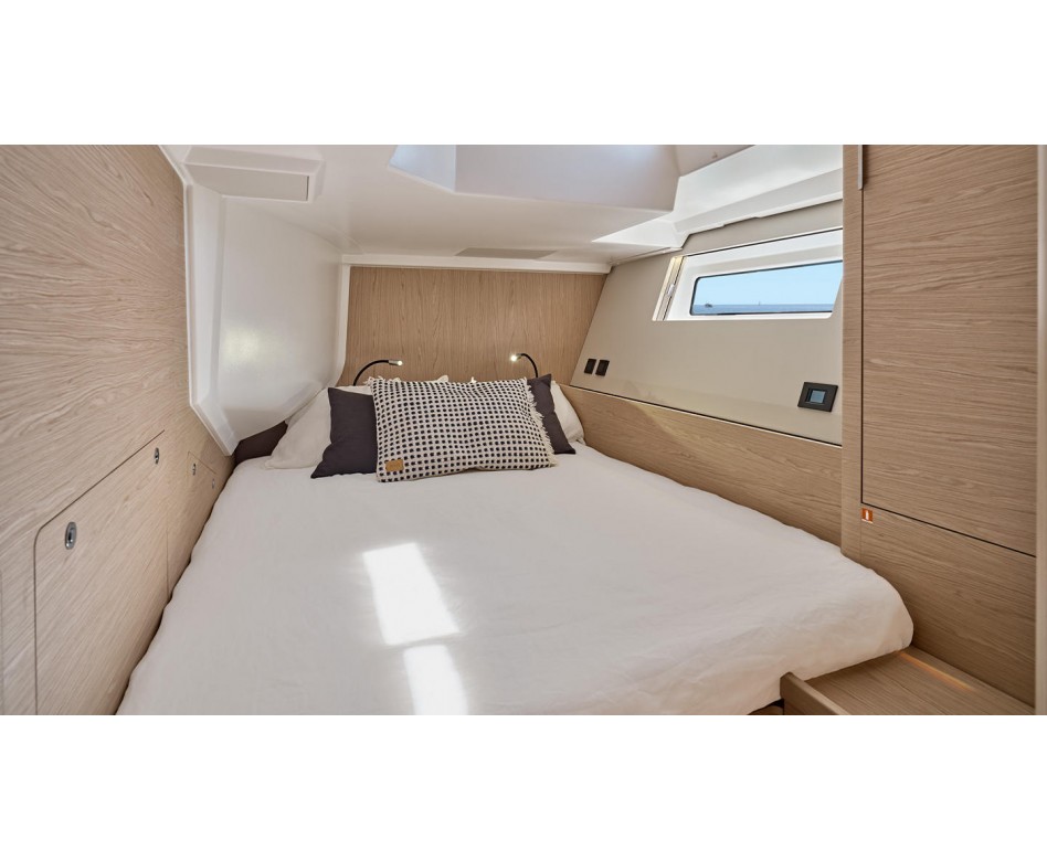 2024 Beneteau Oceanis Yacht 60 for sale (photo 33)