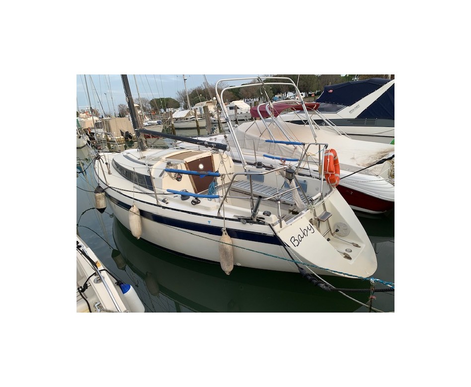 1983 Friendship 28 L en venta (photo 1)
