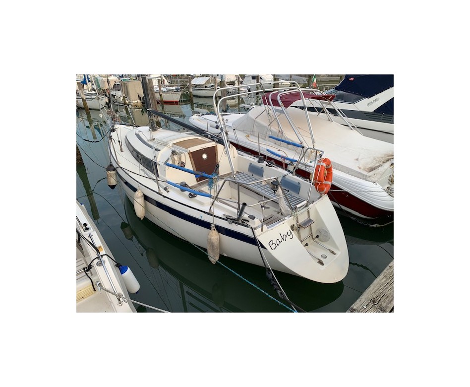 1983 Friendship 28 L en venta (photo 2)