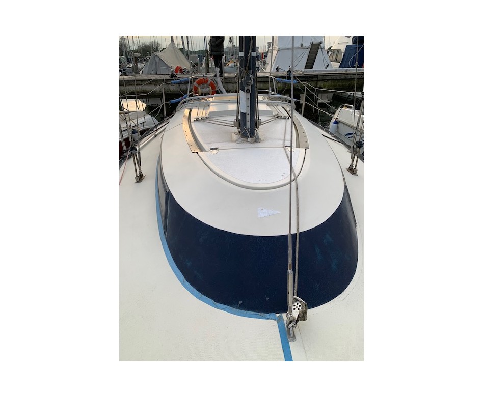 1983 Friendship 28 L en venta (photo 11)
