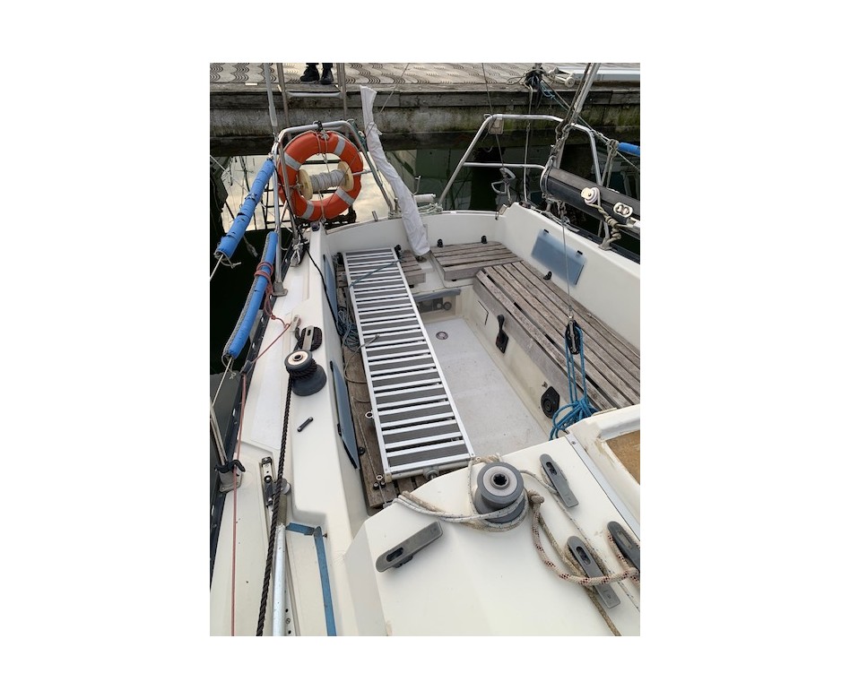1983 Friendship 28 L en venta (photo 15)
