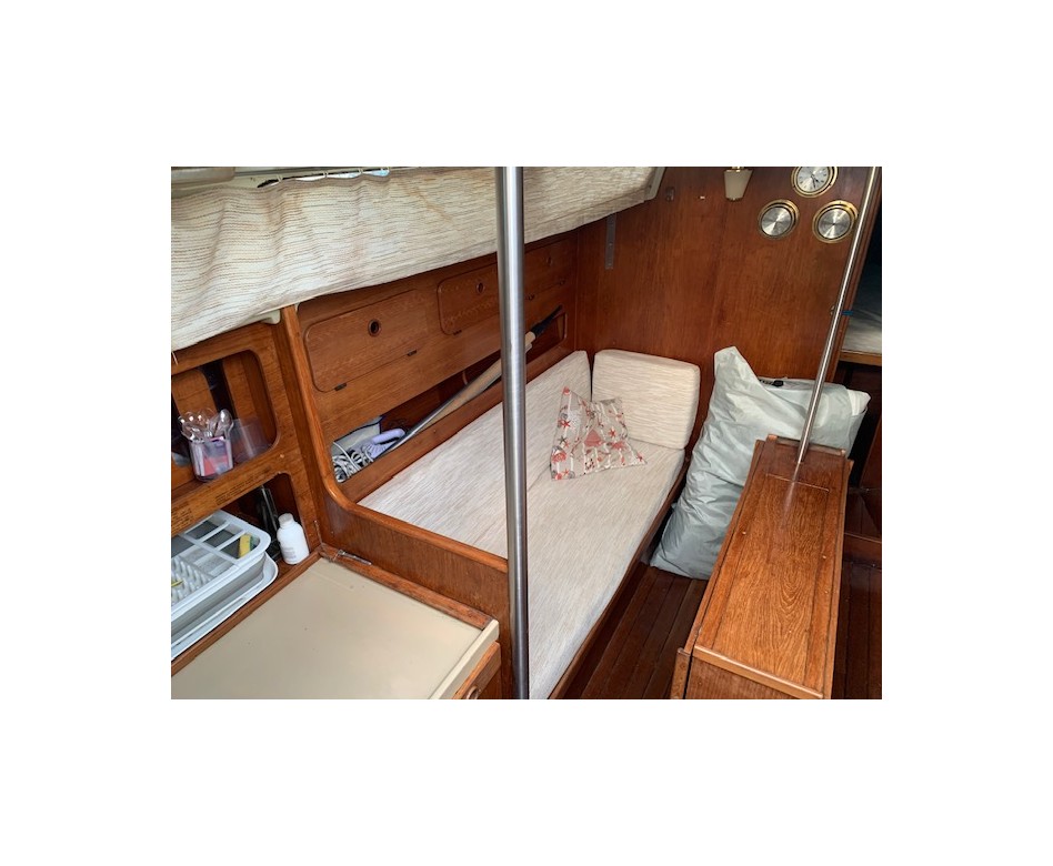 1983 Friendship 28 L en venta (photo 20)