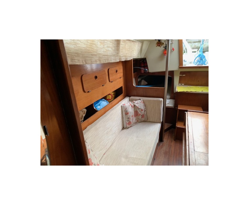 1983 Friendship 28 L en venta (photo 43)