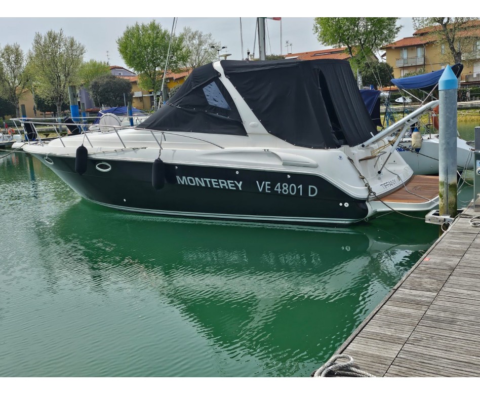 2001 Monterey 322 Cruiser in vendita (photo 6)