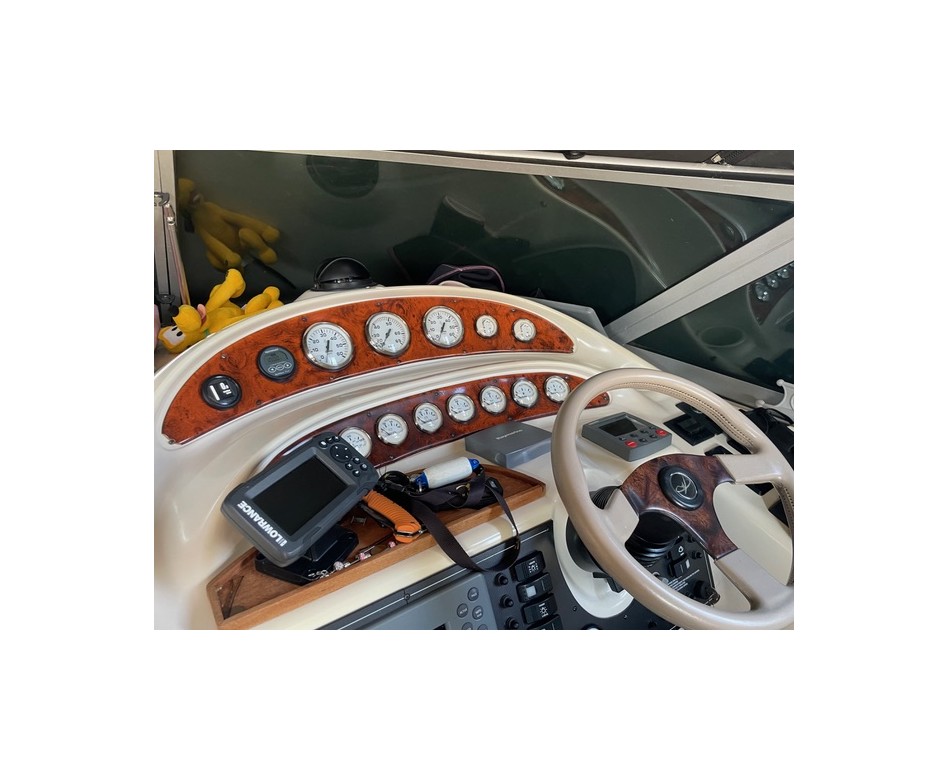 2001 Monterey 322 Cruiser in vendita (photo 35)