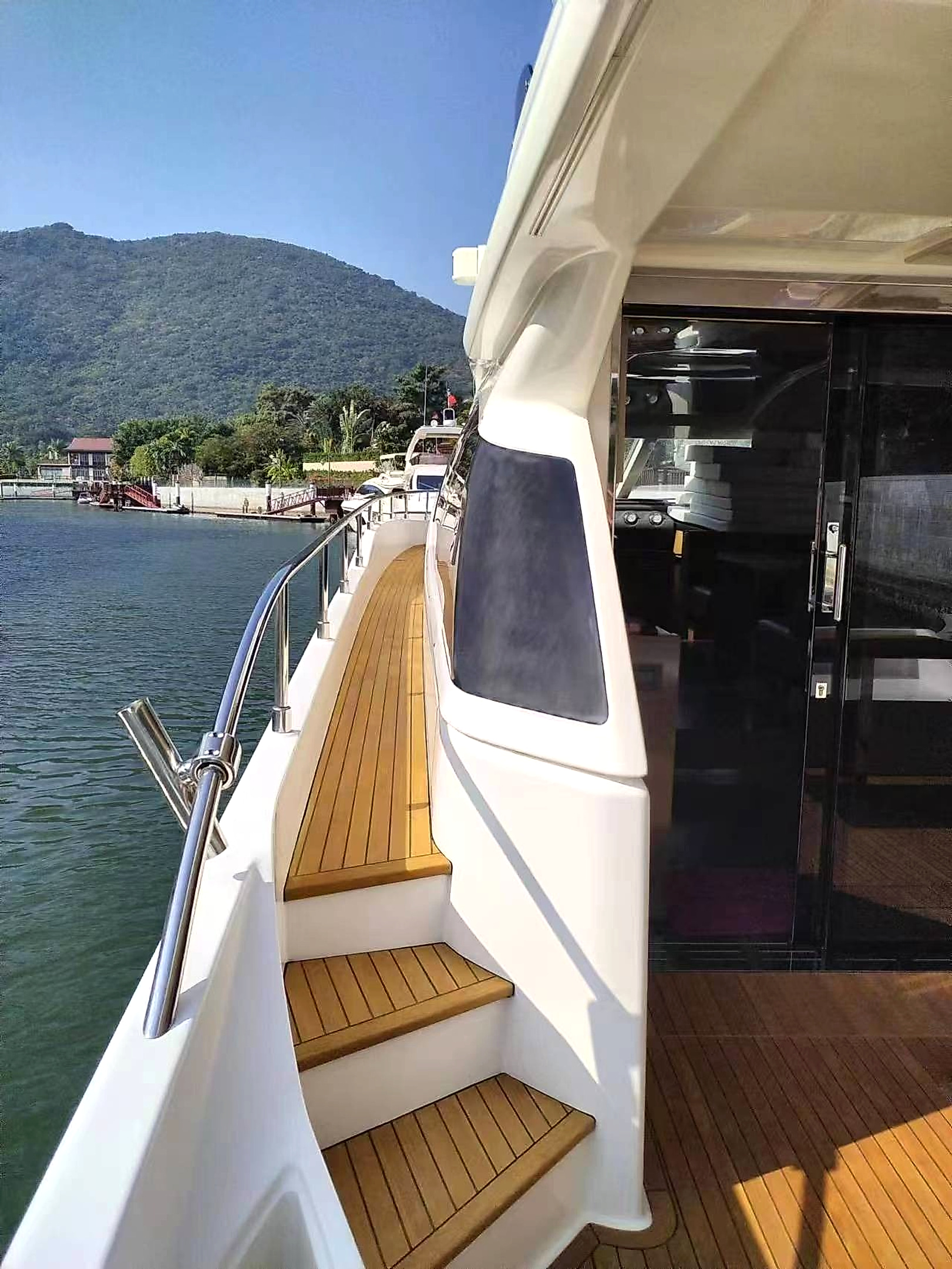 2015 Ferretti 550 na sprzedaż (photo 6)